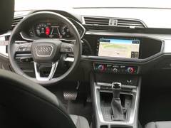Автомобиль Audi Q3 для аренды в Европе